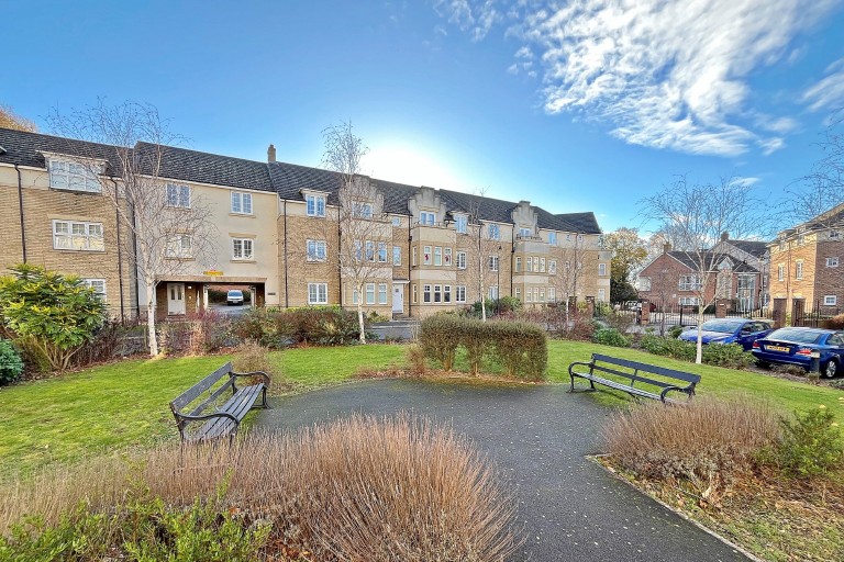 The Hawthorns, Flitwick