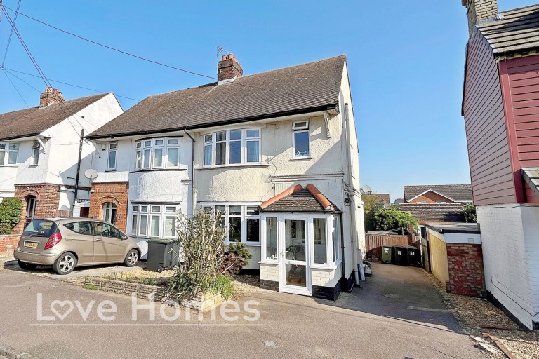 Station Road, Flitwick