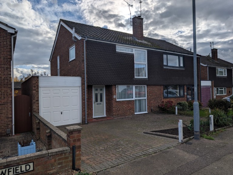 Fallowfield, Ampthill,