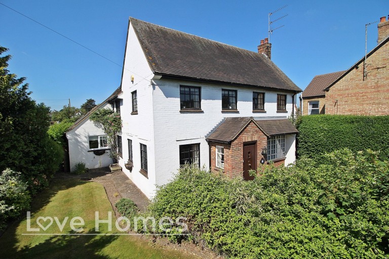 Ampthill Road, Flitwick