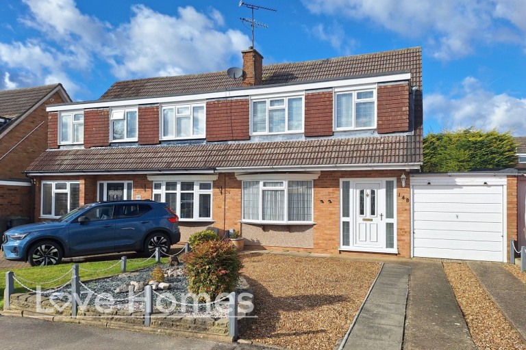 Turnpike Drive, Luton, LU3 3RF