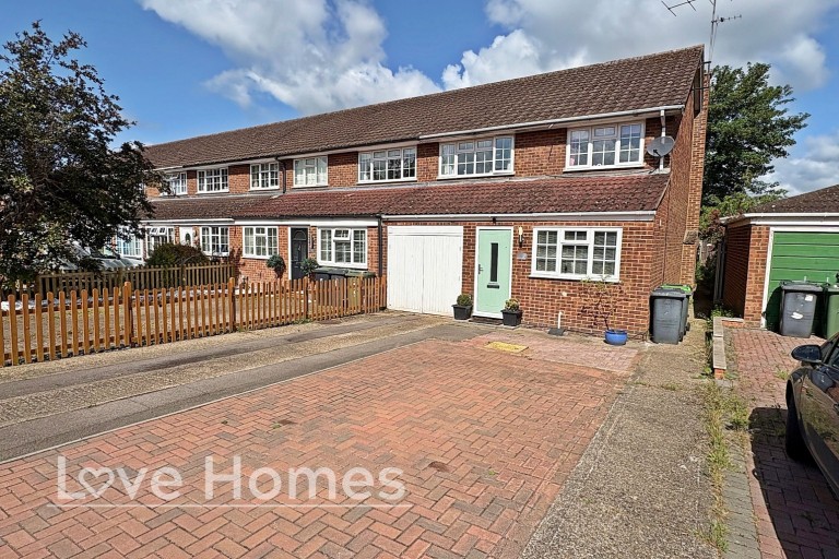 Newlands Road, Westoning