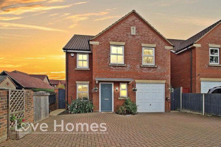 Ampthill Road, Flitwick