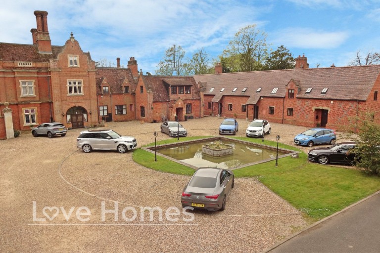 Manor Court, Manor Gardens, Westoning