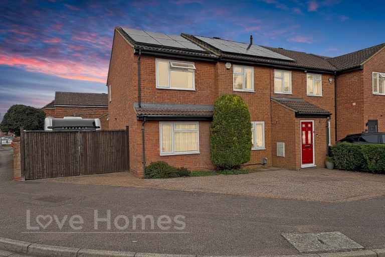 Compton Close, Flitwick