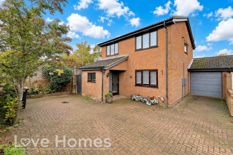 Mander Close, Toddington