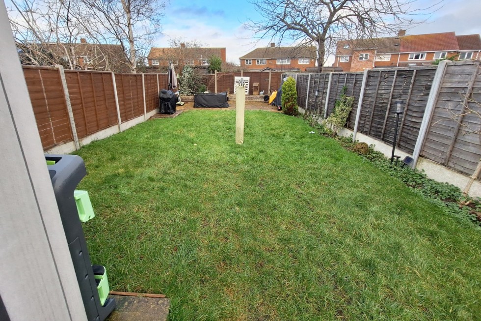 Floorplan for York Close, Barton-Le-Clay, MK45 4QB