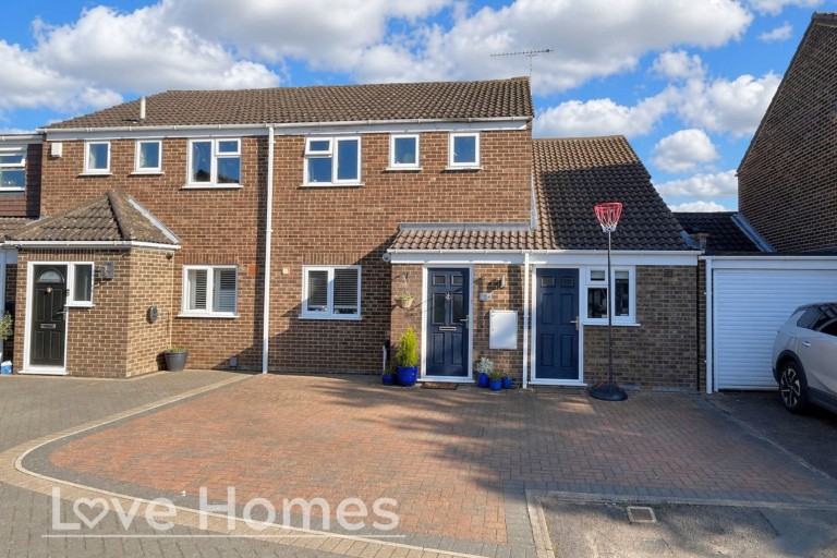 Fir Tree Close, Flitwick
