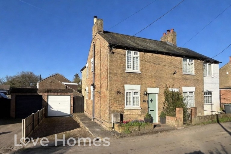 Hornes End Road, Flitwick