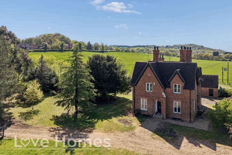 Lower Farm, Millbrook