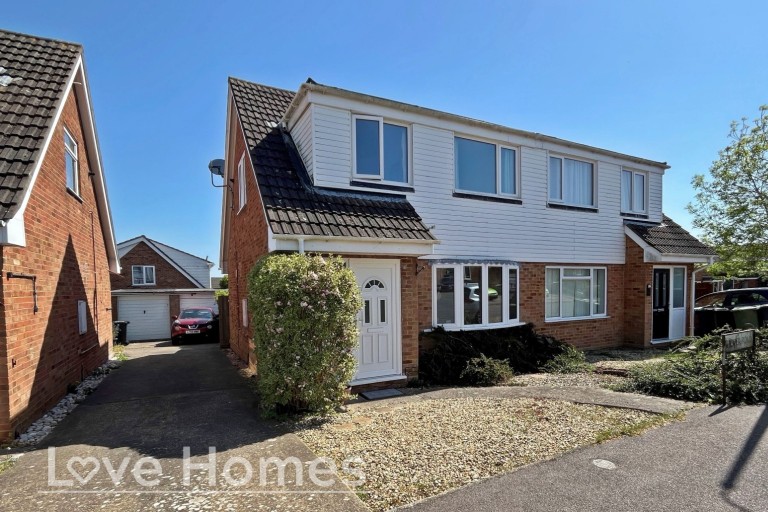 Clover Road, Flitwick
