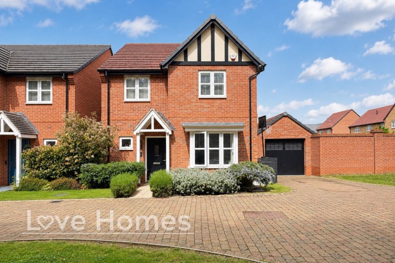 Cleavers Edge, Ampthill