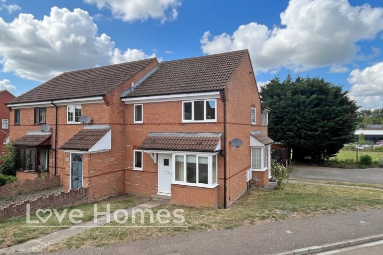 The Paddocks, Flitwick