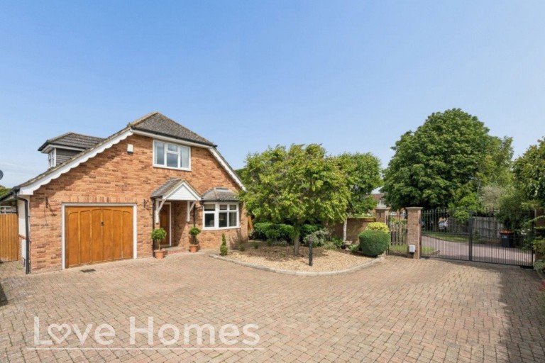 Hexton Road, Barton-Le-Clay, MK45 4JY