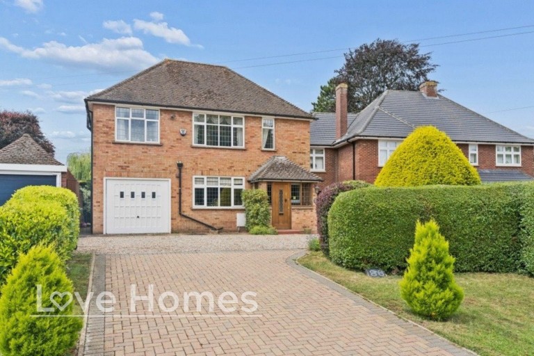 Manor Road, Barton-Le-Clay, MK45 4NR